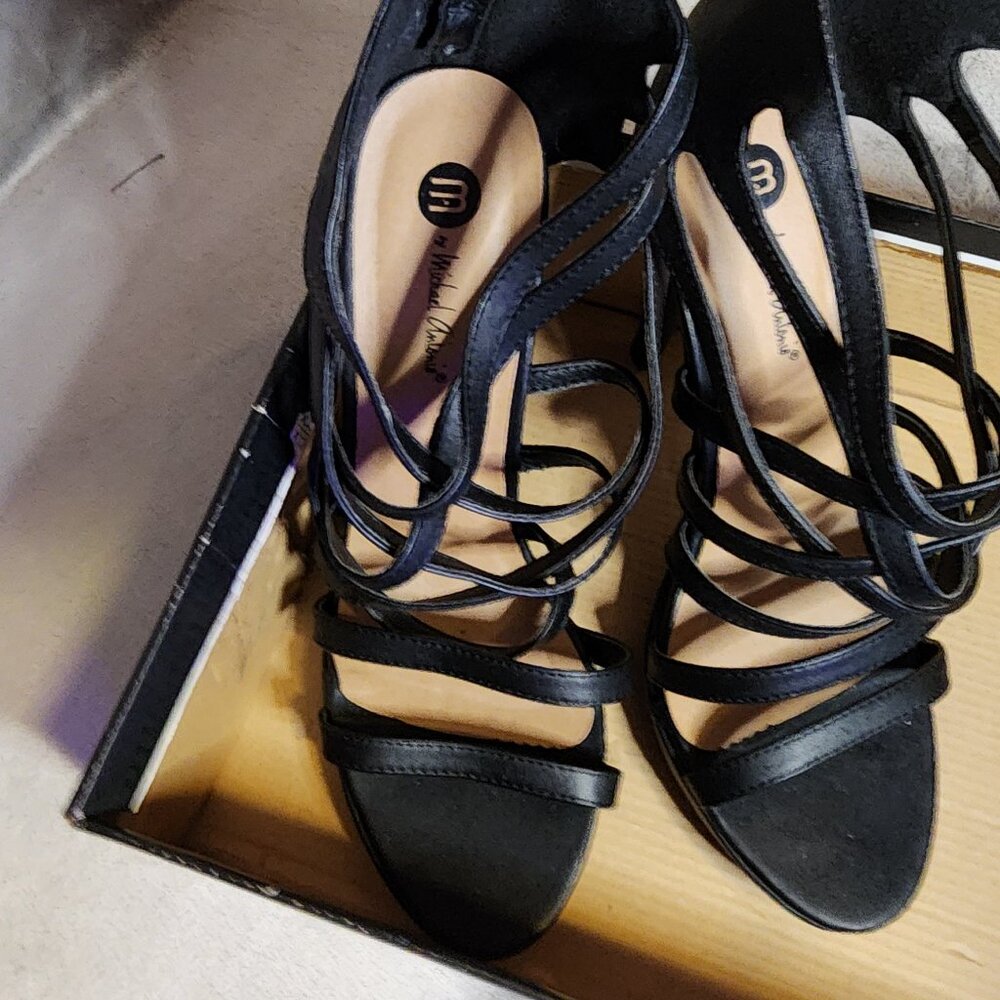 Michael Antonio ๐ Sexy Black Stilleto Heels 8.5 W - Picture 4 of 13